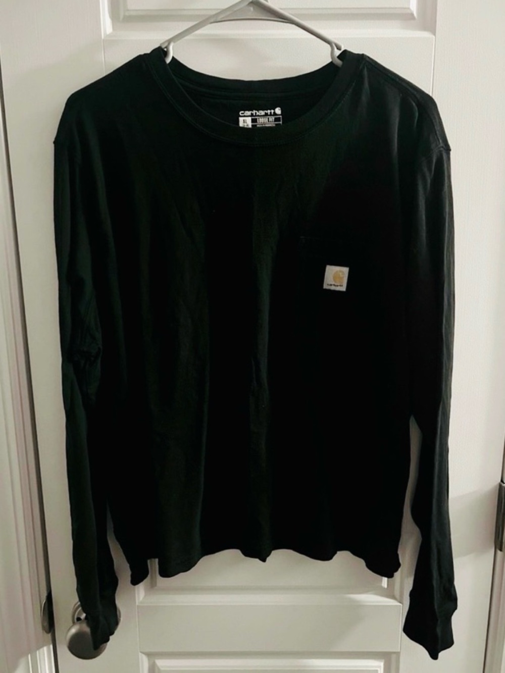 Carhartt Women's XL Black Loose Fit Heavyweight Long Sleeve Pocket T-Shirt
